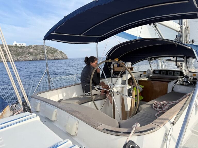 Moody 422 – 40 foot centre cockpit sloop in Leros Greece